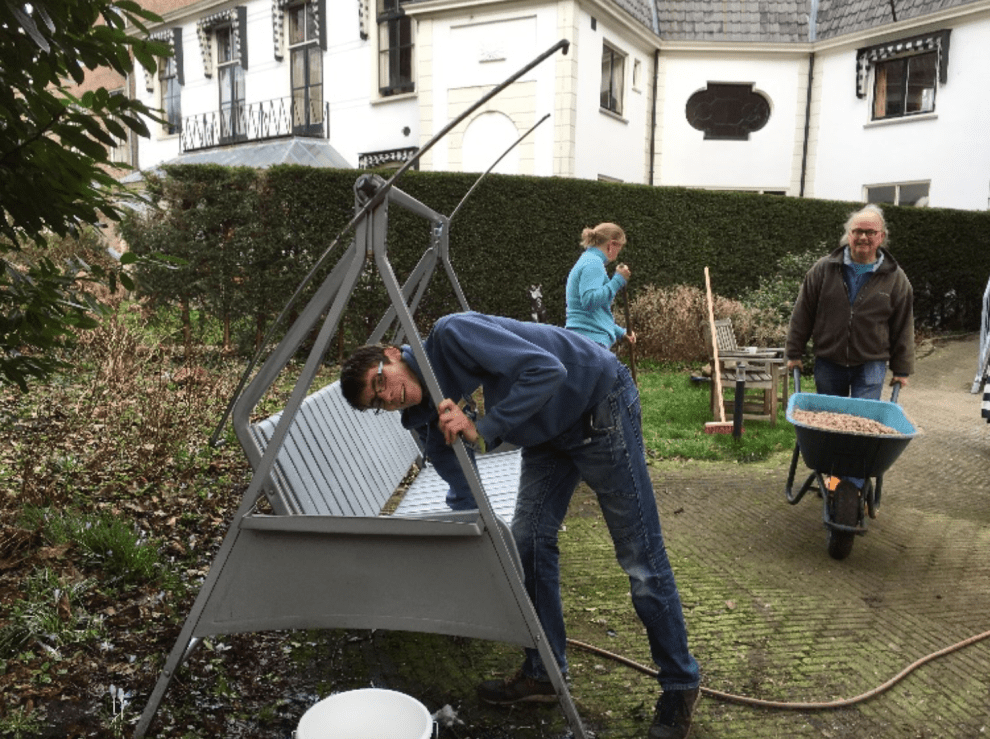 Screen Shot 2017-04-06 at 22.18.12